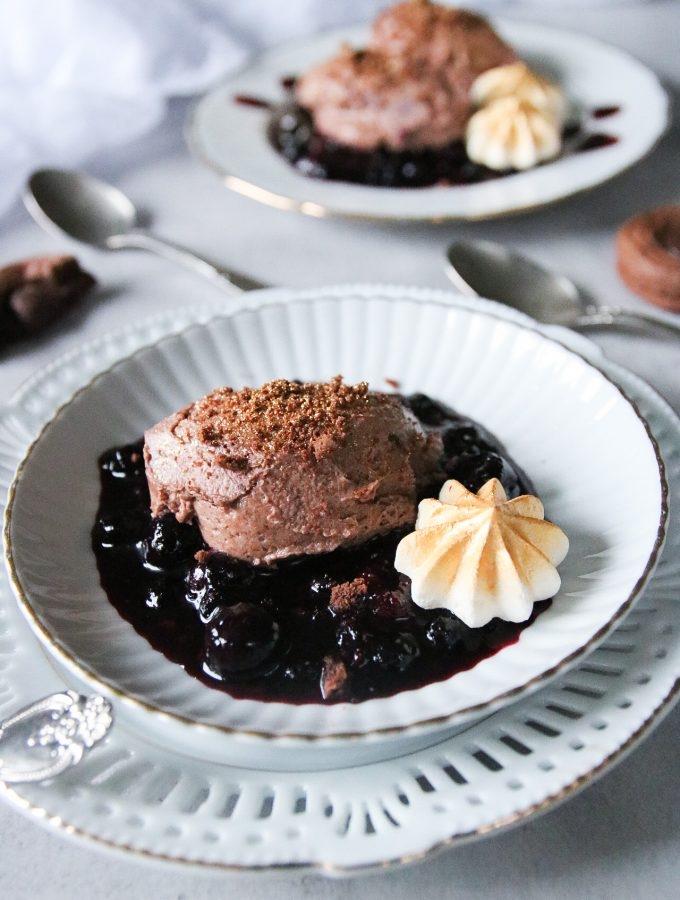 ENKEL OCH GOD CHOKLADMOUSSE MED BÄRSÅS